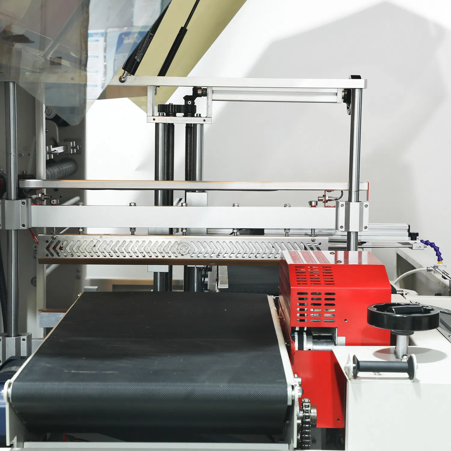 1705 *975*1540cm Snack Mengniu Fumigated Wooden Case Starburst Wrapper Pallet Wrap Machine