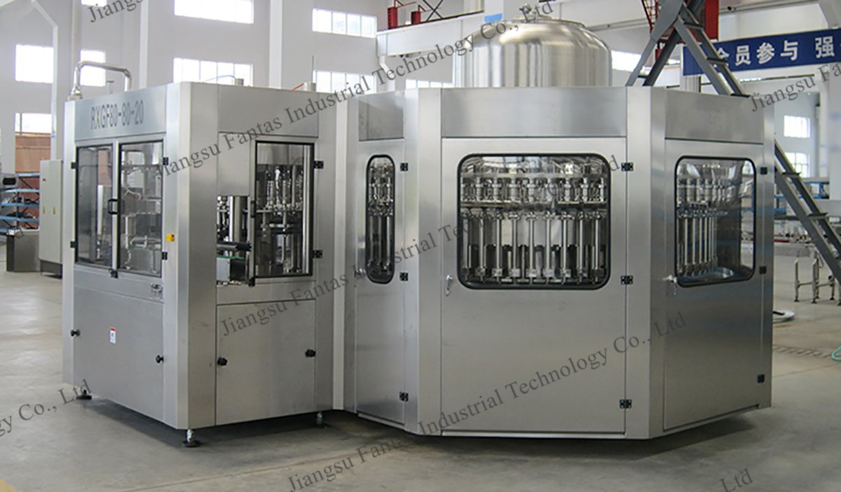 Automatic Bottle Water/ Juice/ Carbonated Drink Beverage Filling Packing Machine Juice Filling Machine
