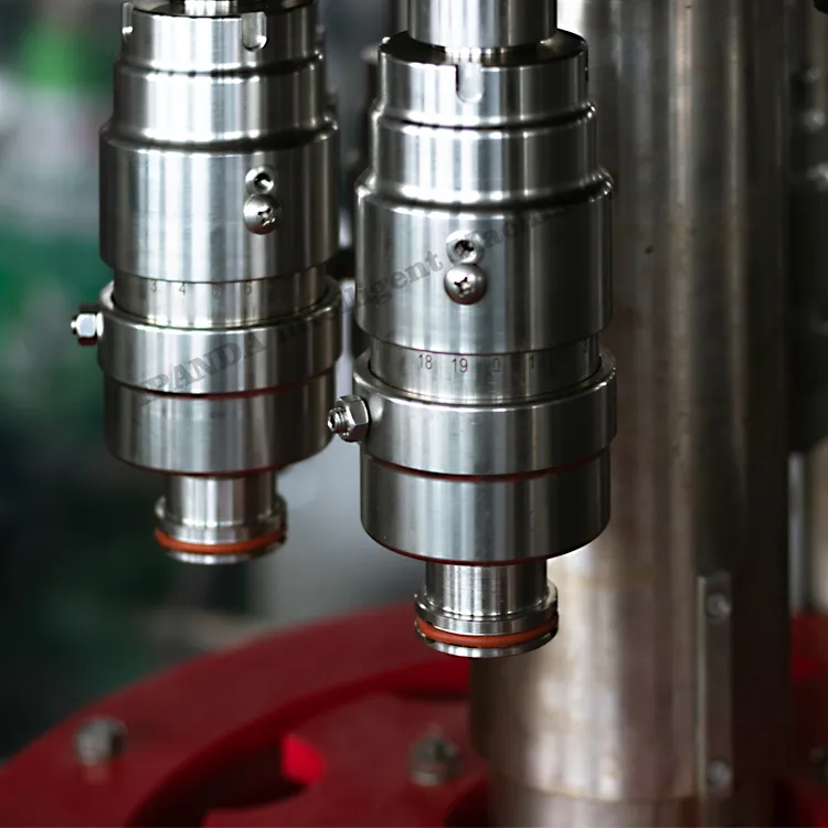 Automatic Small 330ml Carbonated Soft Drinks / Beer / Cola Beverage Canning Filling Machine Production Line Price