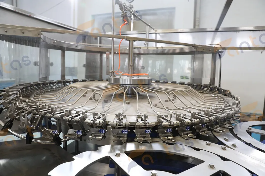 Beer/Soft Drinks/Carbonated Drinks Filling Machine