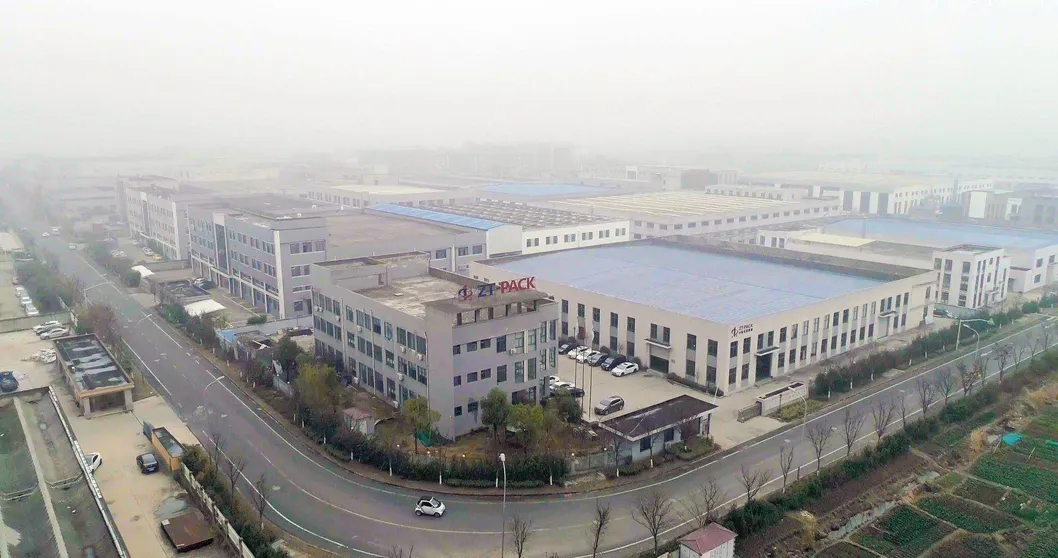 Bottled Water Production Line Sparking Filling Machine/ Beverage Plant Drink Machine