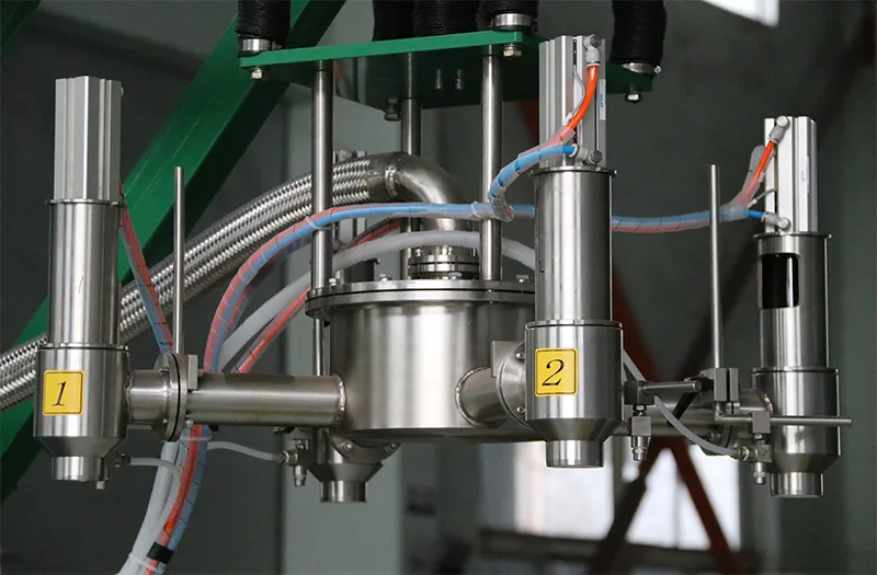 China Factory Automatic Coating Painting Filling Machine Short Nozzle Barrel 1000-2500L/Kg