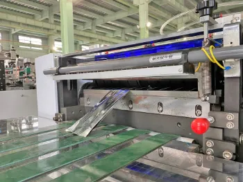 Coffee Valve Center Sealing Pouch Bag Making Machine