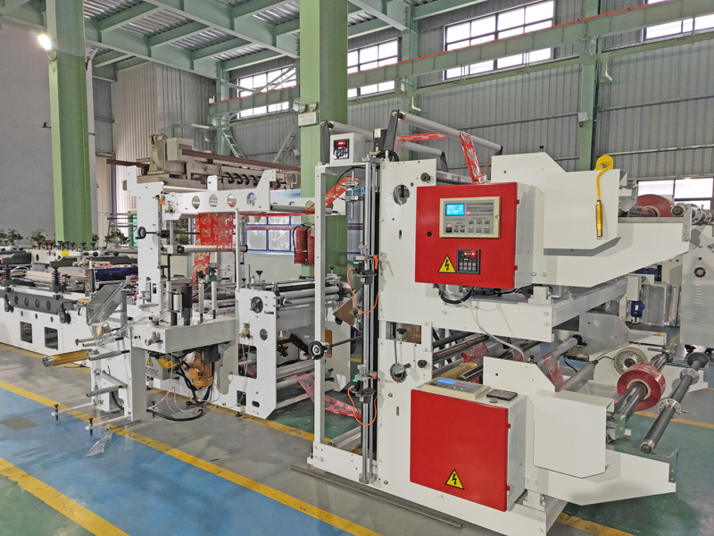 Fully Automatic Laminated Zip Pouch Doypack Bag Making Machine with Perforation Device