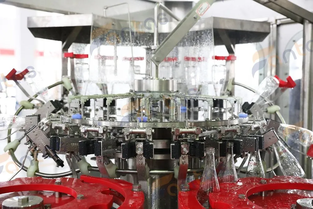 Glass Bottle Alcoholic Drinking Wine Whisky Craft Beer Bottling Filling Machine