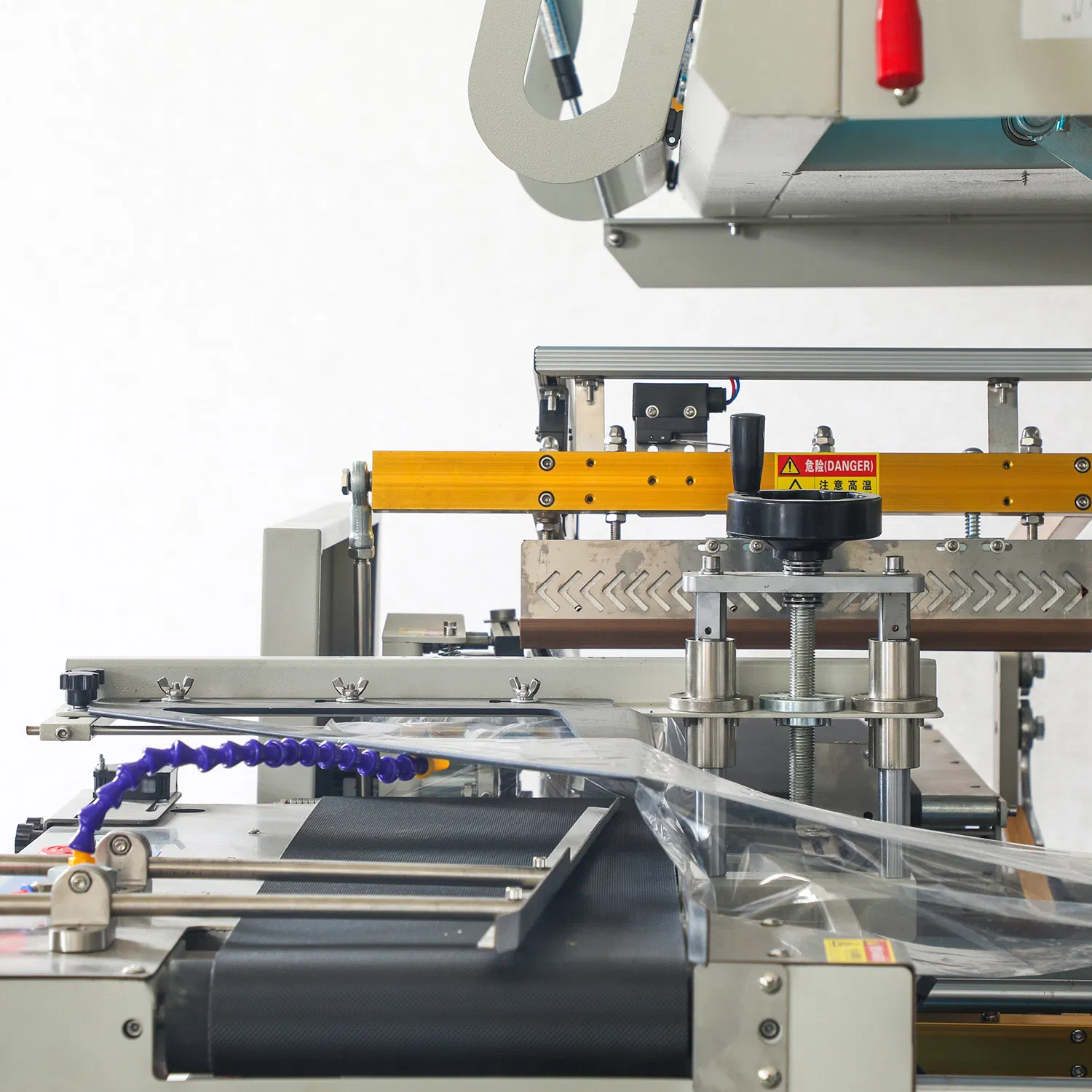 High Quality Fully Automatically-Feeding Anti-High Temperature Anti-Stick Coating Packing Machine