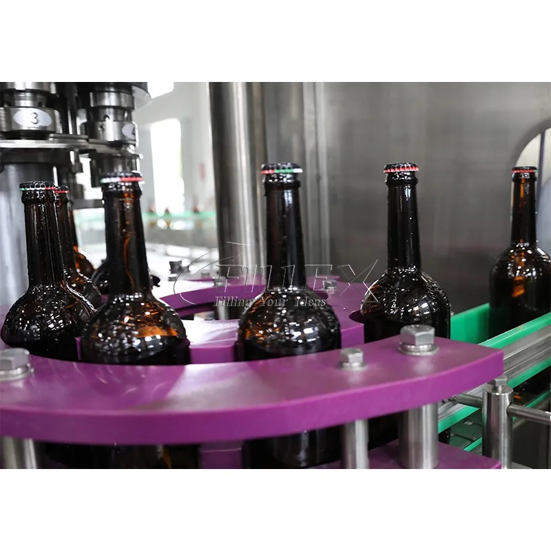 Isobaric Filling Beer Making Machine Glass Bottle Beer Bottle Production Line