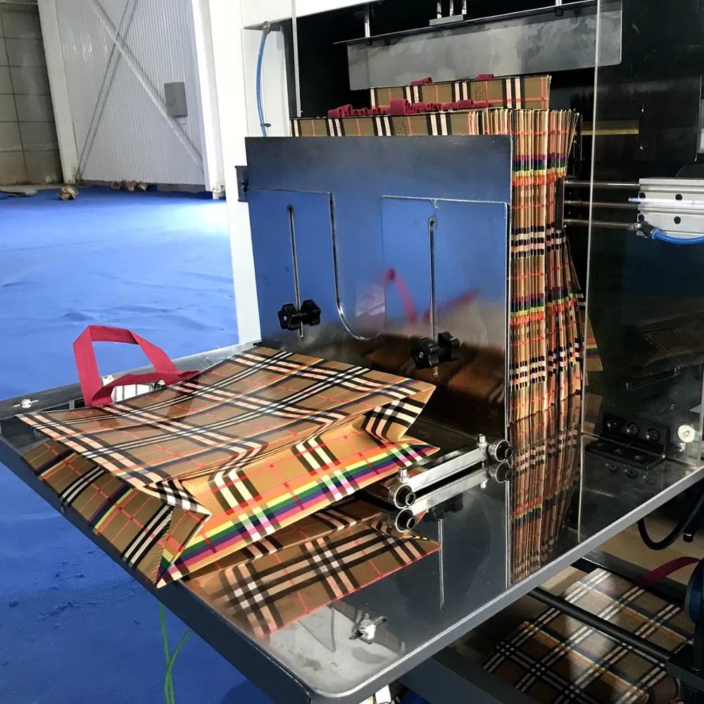 Leader Fully Automatic Non Woven Bag Making Machine, Box Bag Making Nonwoven Production Line