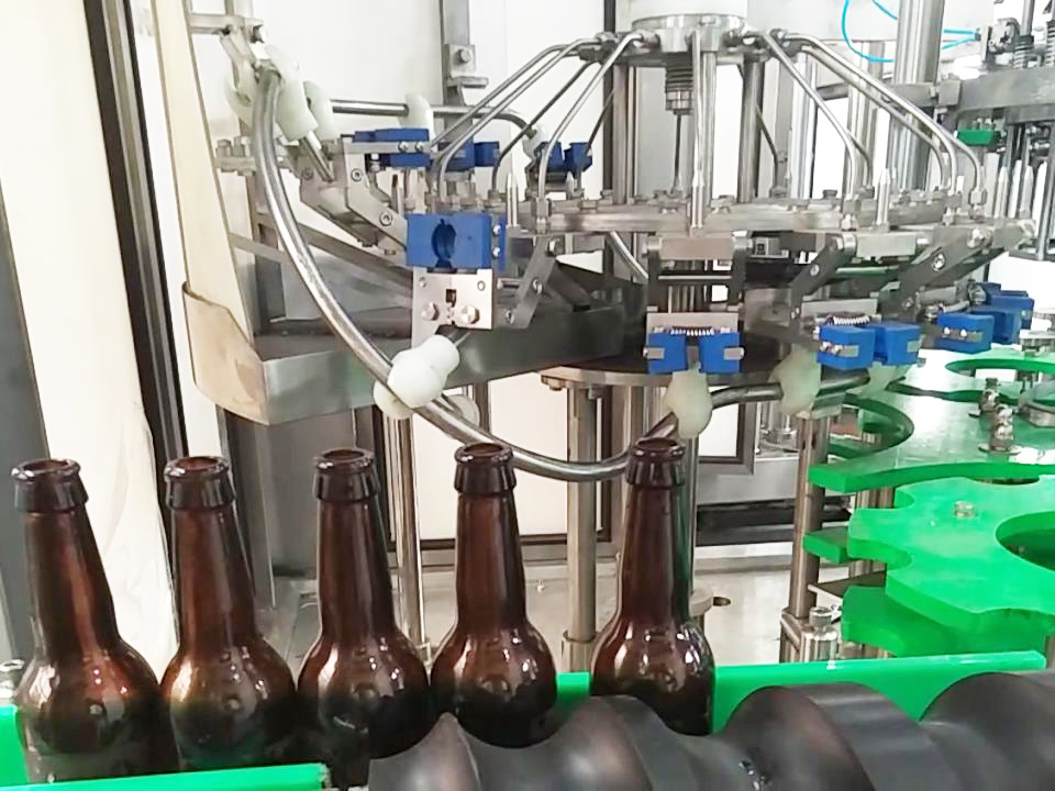 Professional Automatic Bottle Filling Machine Craft Brew Beer Bottle Filling Equipment Price