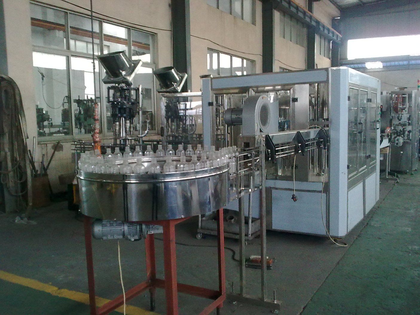 Semi Automatic 2000b /H Water Bottle Unscrambler