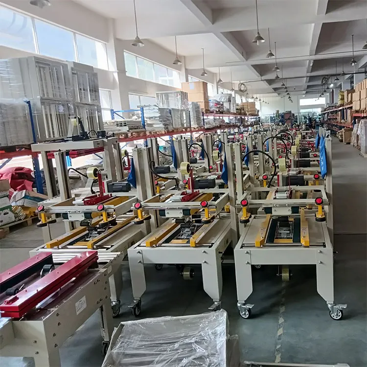 Zuojun Dql-5545 Full Automatic Heat Shrink Film Packager Plastic Bag Pouch Side Cutting Sealing Machine